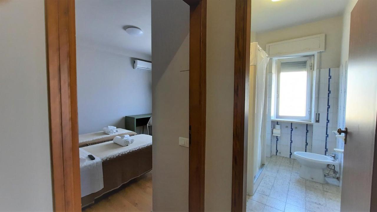 Hotel Pineta San Benedetto del Tronto Eksteriør bilde
