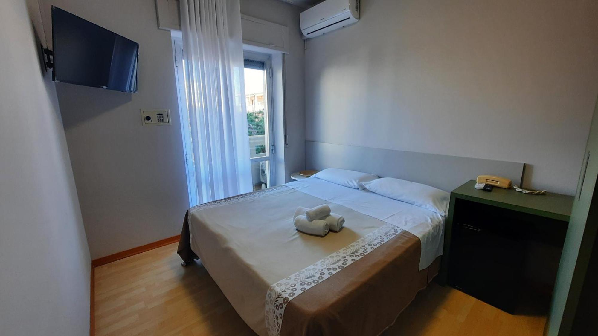 Hotel Pineta San Benedetto del Tronto Eksteriør bilde