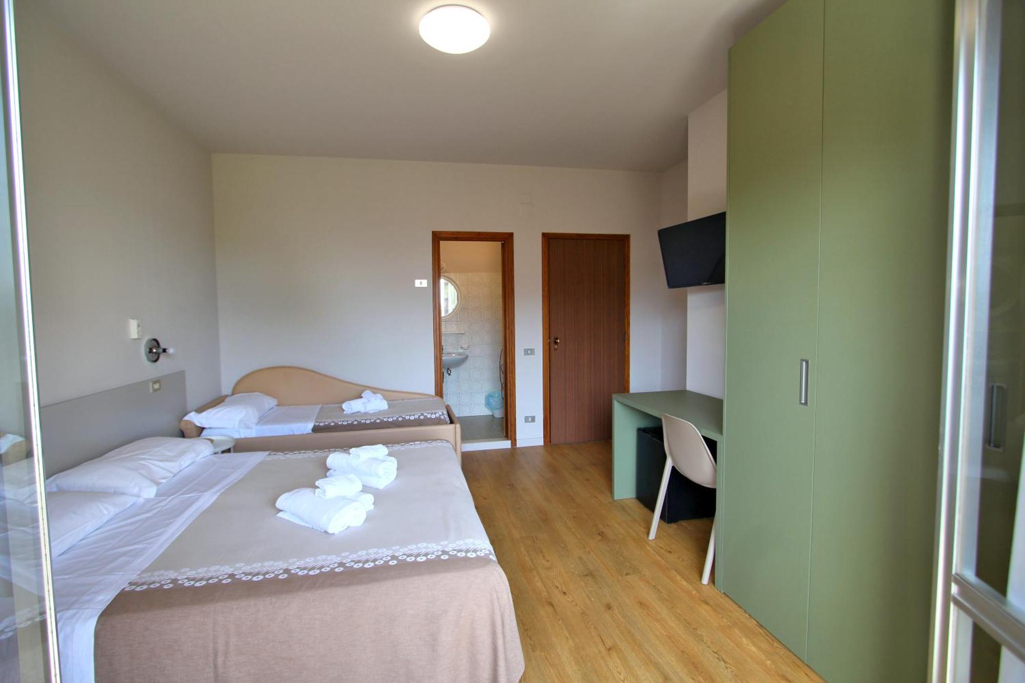 Hotel Pineta San Benedetto del Tronto Eksteriør bilde